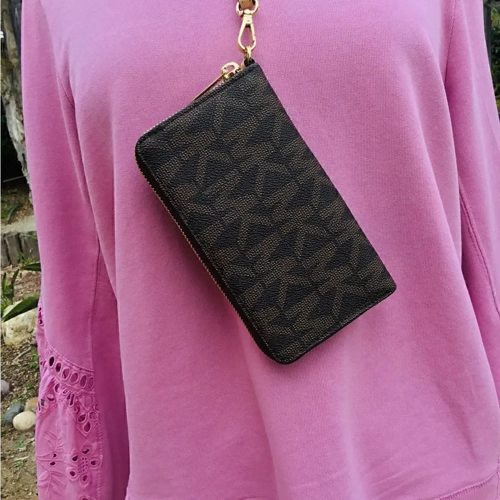 MICHAEL KORS JET SET WALLET SIGNATURE BROWN AND GOLD HARDWARE